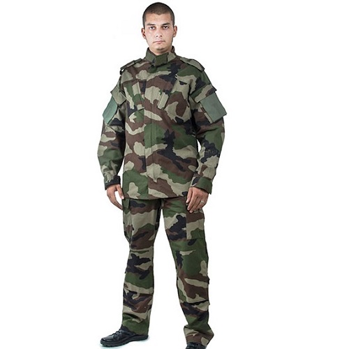 Костюм Defender CPR61 франция